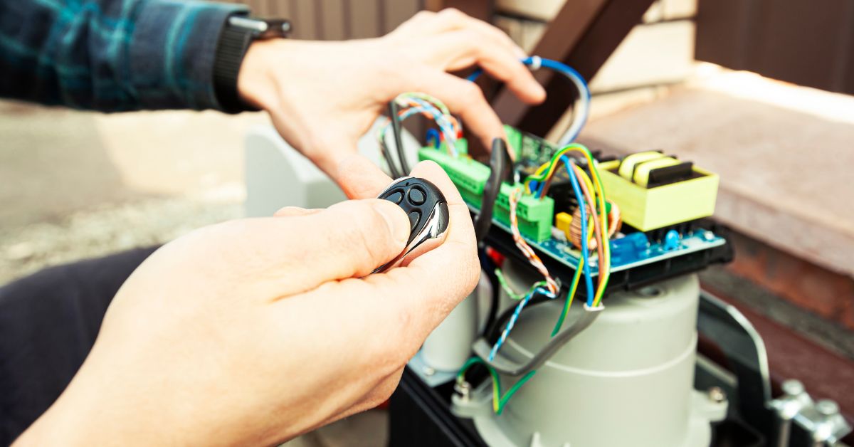 Programming a gate motor